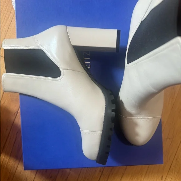 Stuart Weitzman Wenda boot in oat - Picture 2 of 4